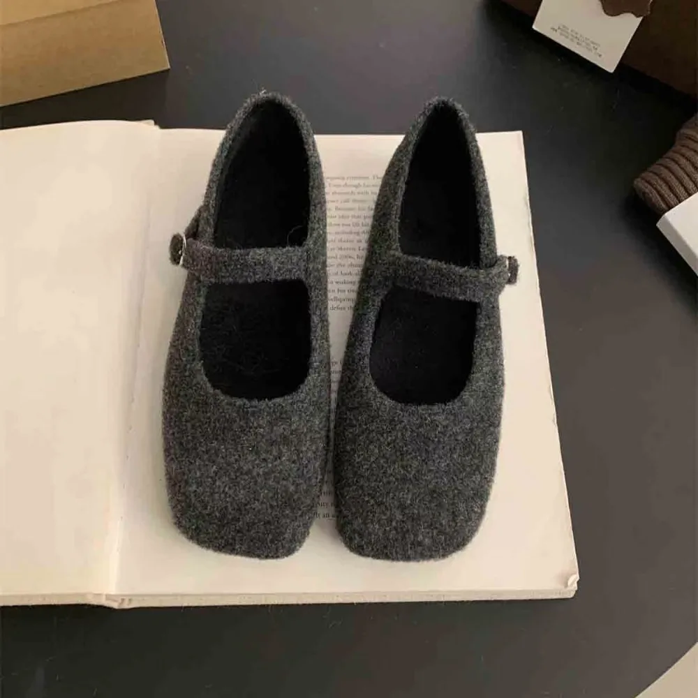 

2025 Women's Felt Mary Janes Shoes Square Toe Ballet Flats for Female New Fashion Buckle Strap Ladies Shoes Spring Autumn Hot