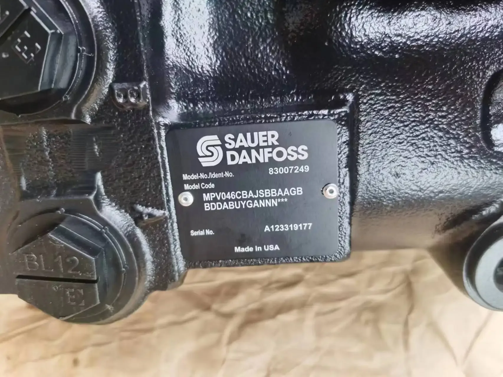 MPV046C MPV MPT025C MPT035C MPT044C Hydraulic Pumps MPV035 MPV044 MPV046 Piston Pump MPV046CBAJSBBAAAABJJABUEDANNN