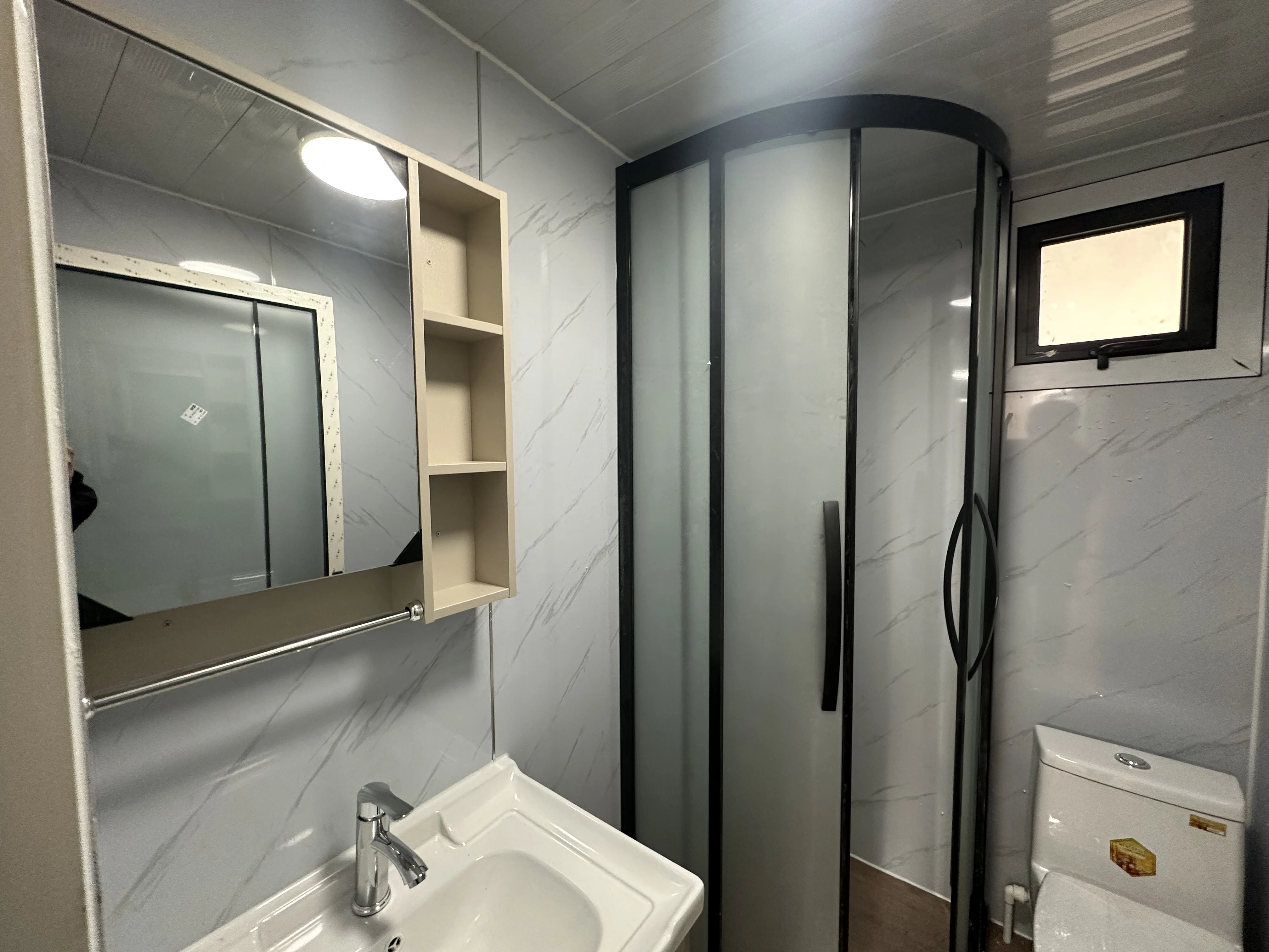 Container House Expandable Design 20ft 40ft Modular Prefab Home with Electrical System Bathroom and Full Furnishings