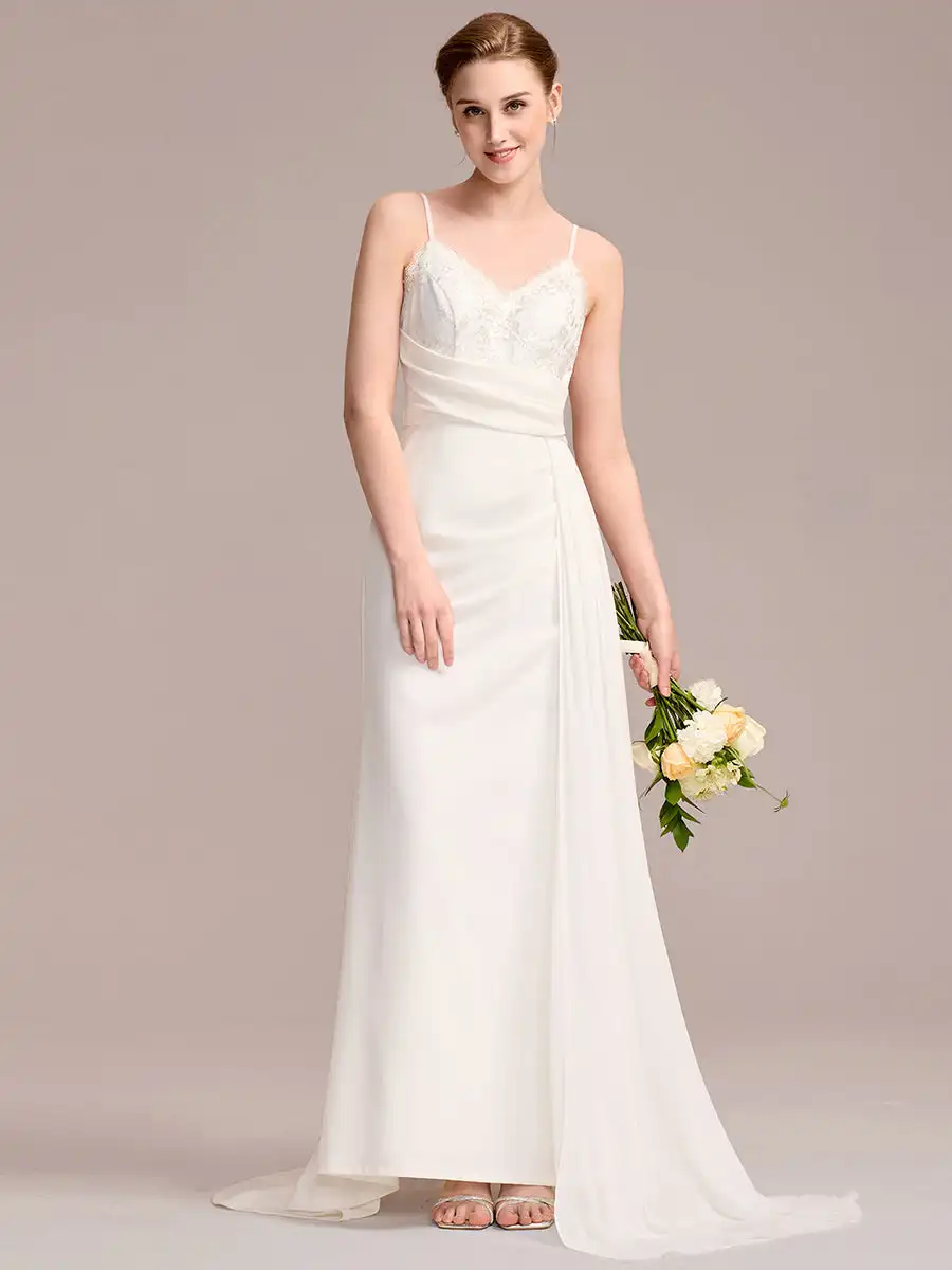 abiti-da-sposa-eleganti-con-scollo-a-v-profondo-one-stop-shop-senza-maniche-2025-ever-pretty-of-abito-da-sposa-ricamato-con-nastri