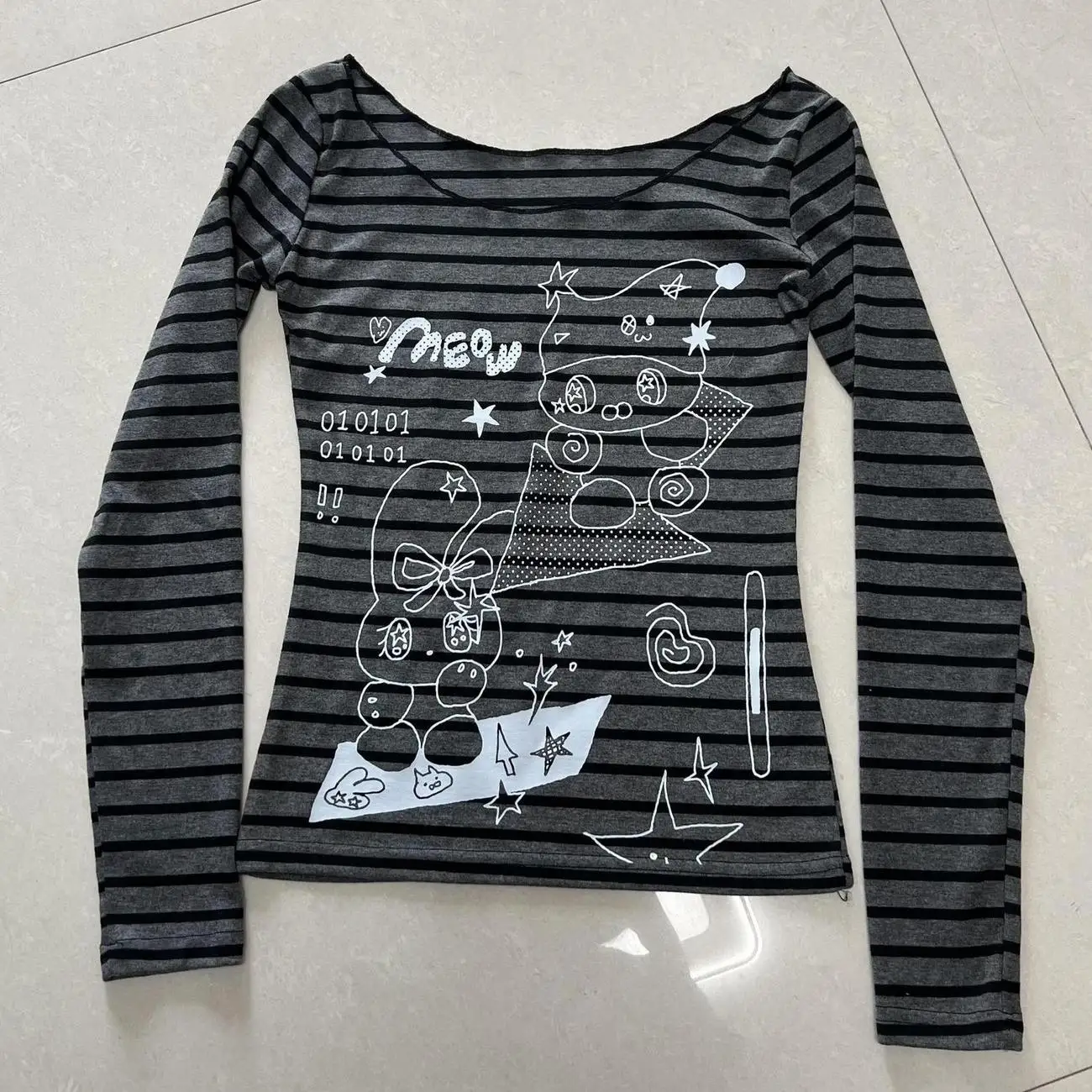 تي شيرت نسائي كلاسيكي أساسي برسوم كارتونية من Cuteore Harajuku تي شيرت كلاسيكي برقبة دائرية ملابس عصرية كاواي عتيقة Y2k تي شيرت