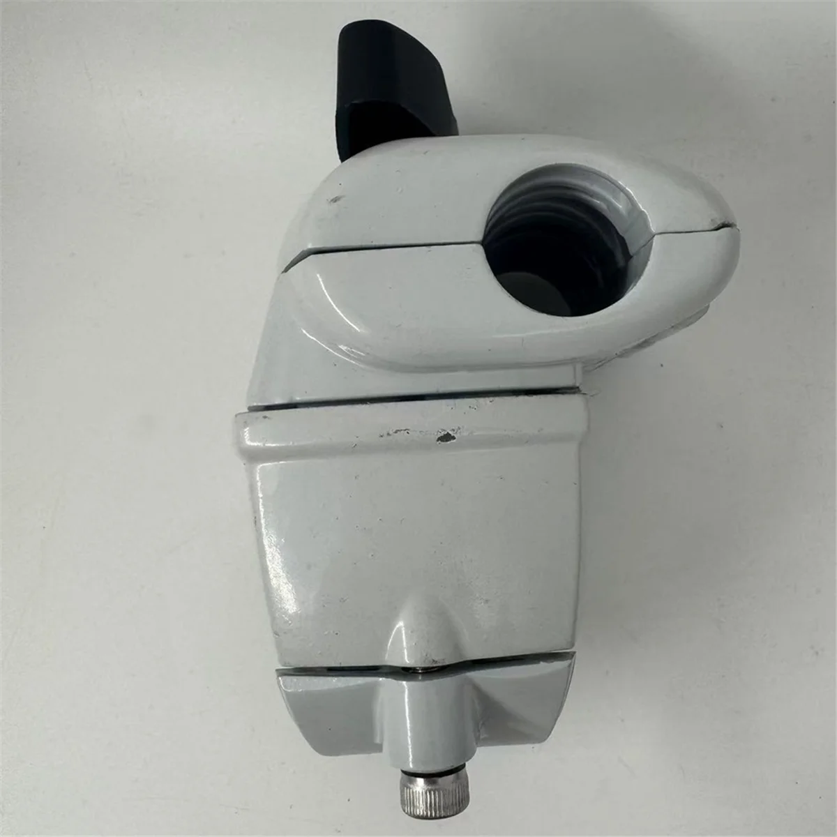 AA98 4134-790-3200 لمشبك دعم مقود التشذيب فقط، 130 131 110 111 90 91 89 200