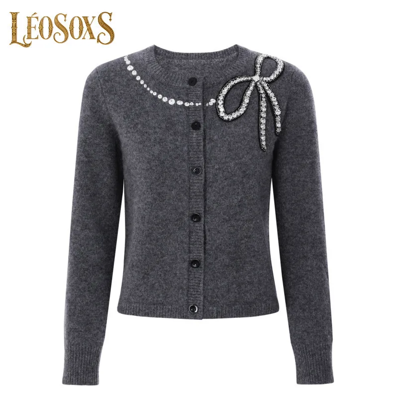 

LEOSOXS женский стильный вязаный кардиган с бантом и застежкой на пуговицы, украшенный кристаллами, для вневременной роскоши, изысканный 2025 г.