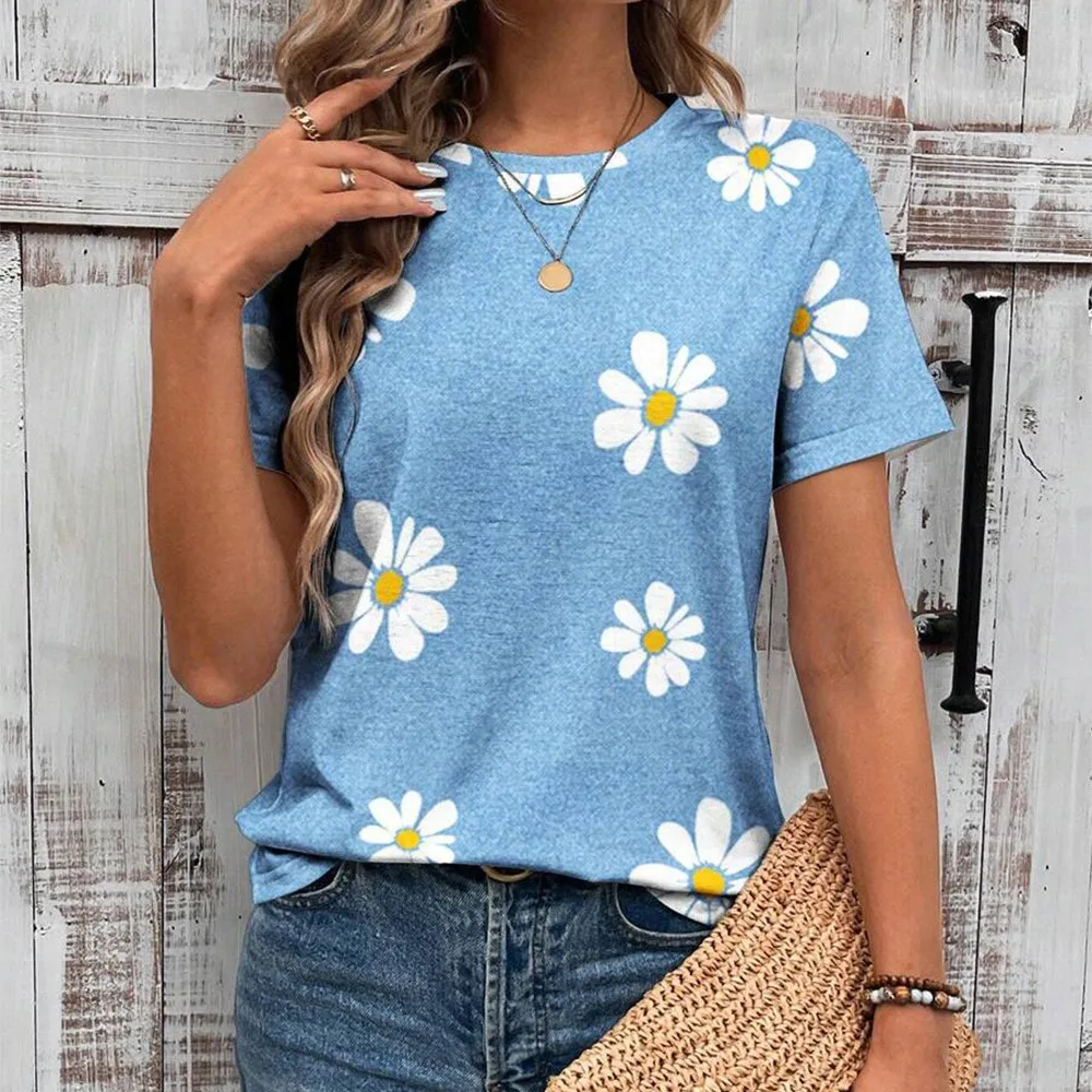 Loose fitting casual floral print womens round neck tshirt polyester fabric suitable for daily holiday vacation and club