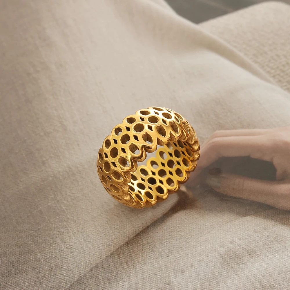 Beliebter Edelstahl-Ring mit Goldplattierung, Dickes Hohles Blumen-Waben-Design, Geeignet für Damen, Bohemian-Schmuck, Geschenke – Detail 6