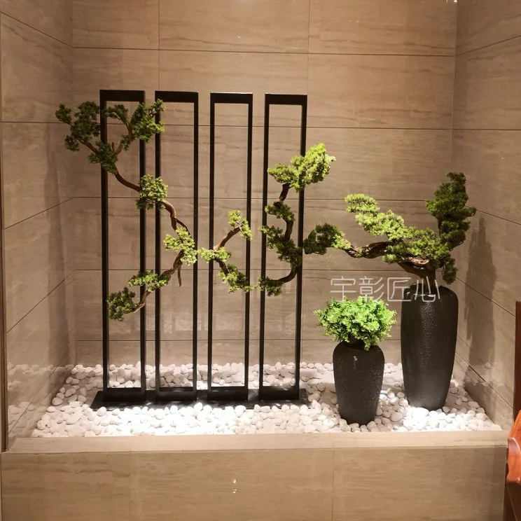 Customized podocarpus wrought iron screen simulation welcome pine artificial tree hotel lobby tea room