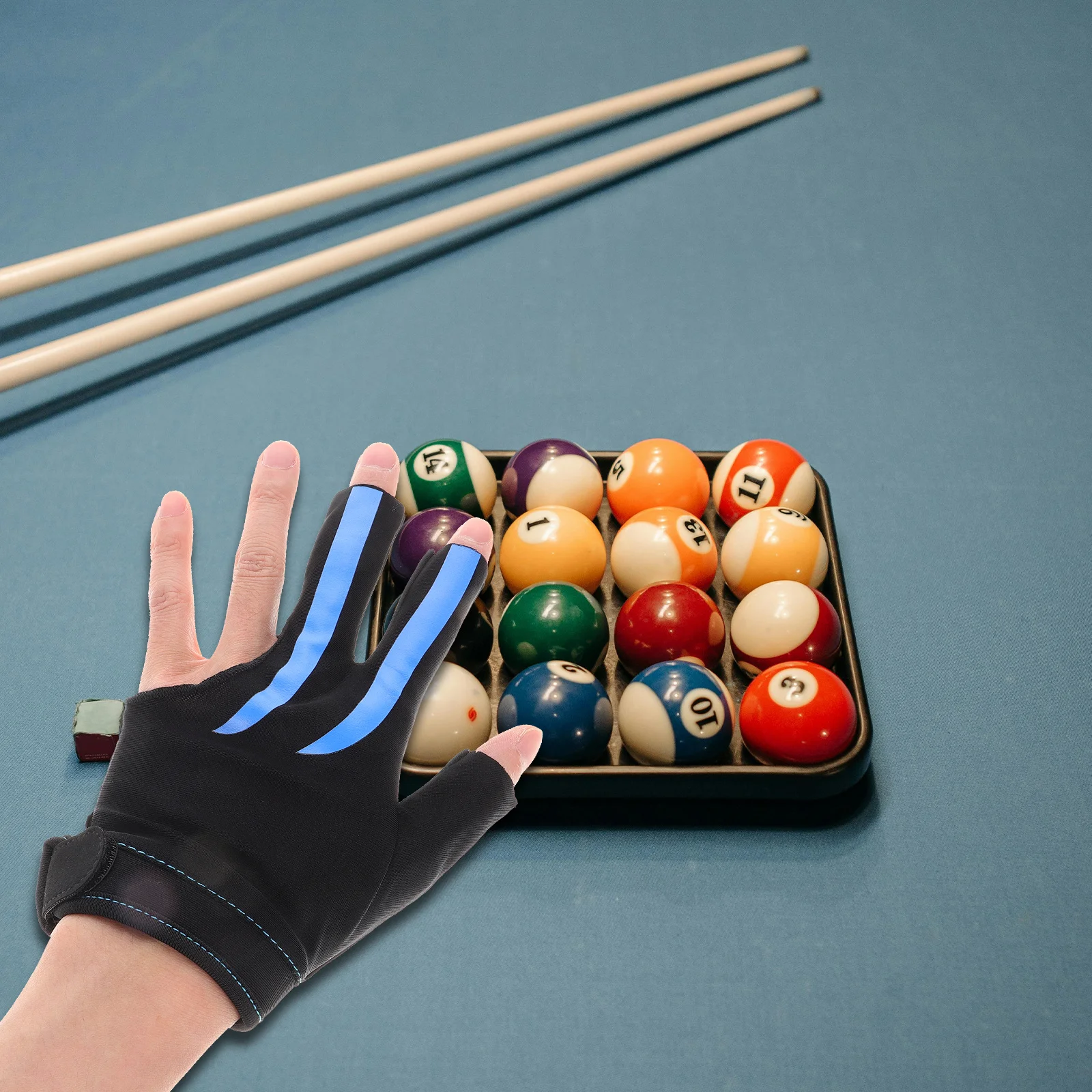 

Three-Finger Billiard Glove Non-Slip Wear-Resistant Breathable Pool Cue Gloves Left Hand Men Table Game Accessories