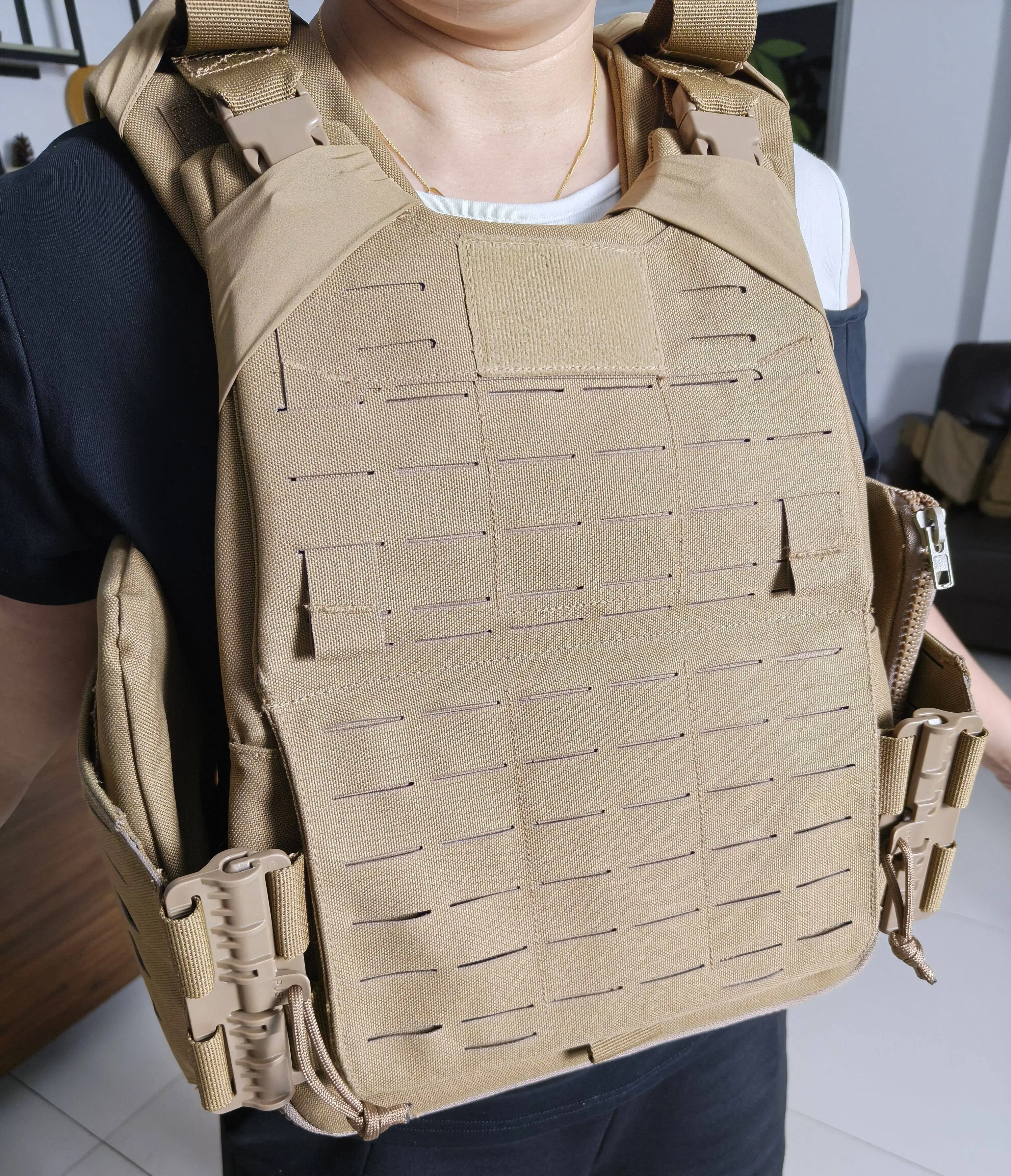 Chaleco táctico USMC GEN3 – Réplica militar para airsoft y outdoor - imagen 3