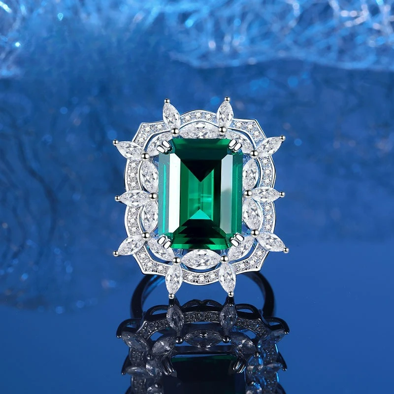 

Luxurious and Exaggerated PT950 Platinum Artificially Cultivated Gemstone Emerald Set Female Open Ring 12 * 16mm