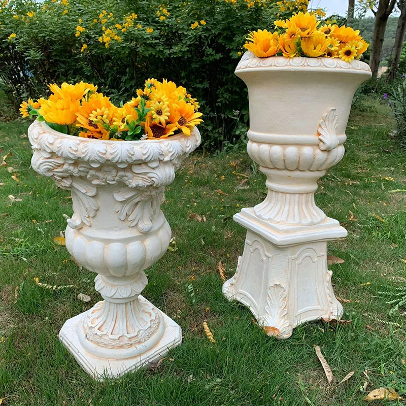 Outdoor Garden Moderne Flowerpot Courtyard Decoration Crafts Roman Colum Flowerpot Statue Creative Retro Sculptures Decoration