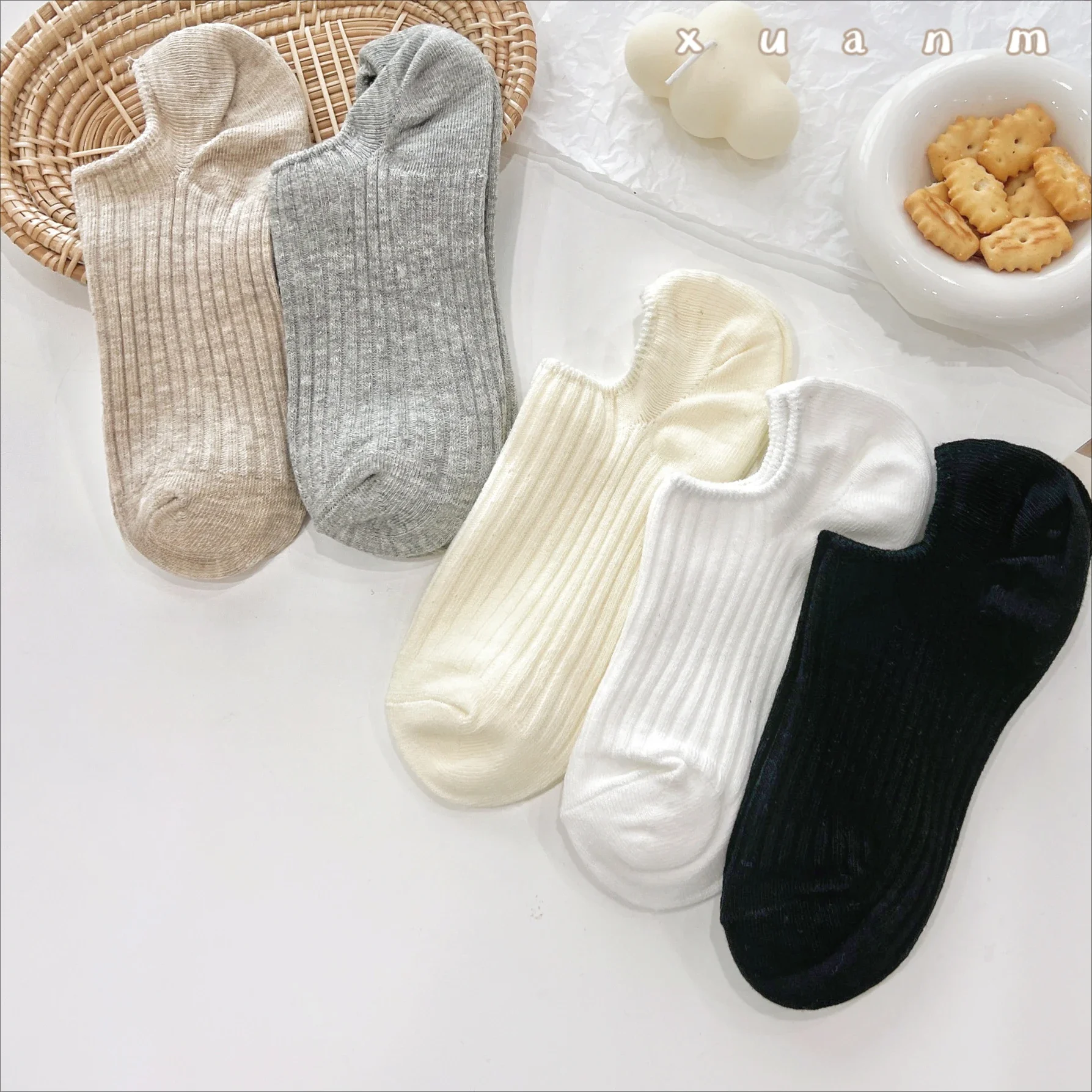 New Summer Thin Candy Colored Invisible Women's Short Socks Fashionable and Breathable Silicone Anti Slip Boat Socks Calcetines