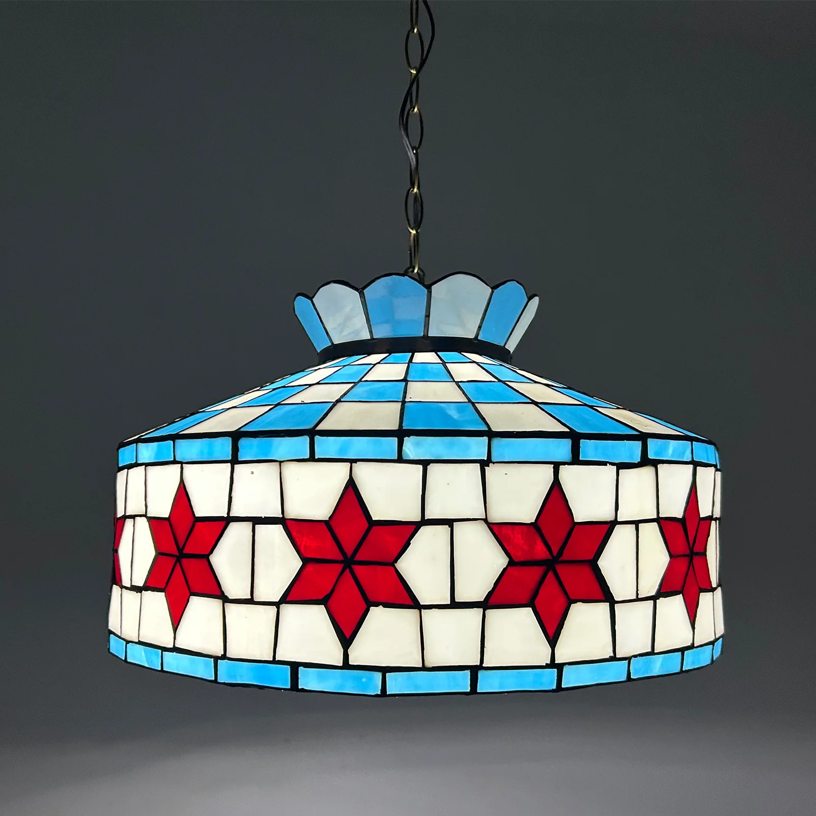 

Chandelier, indoor, minimalist, chain, restaurant, lamp, balcony
