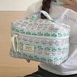 New Flower Cotton Quilting Cosmetic Storage Bag Travel Oraganizer Square Toiletry Pouch Handbag Women Tote piccola borsa per il trucco