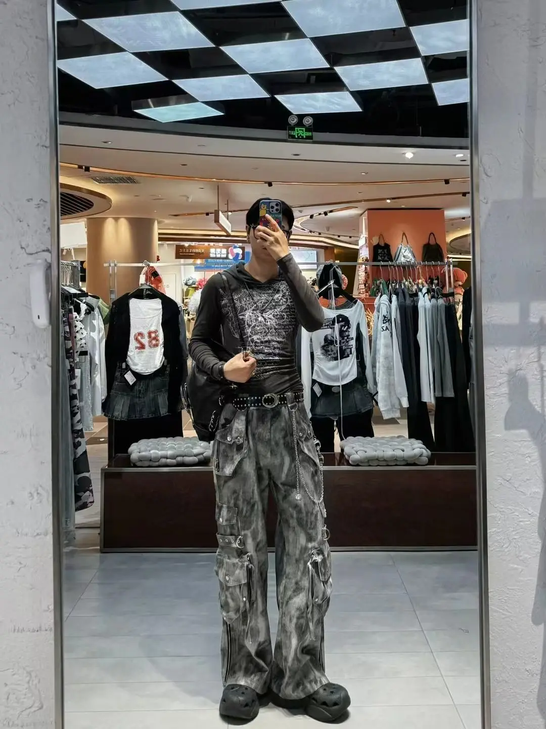 No image
