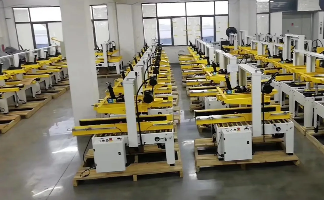 Small Automatic Random Case Carton Taping Machine for Milk Box Sealing Production Line Custom