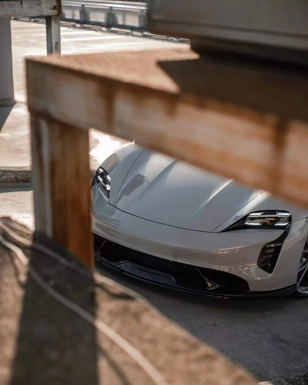 Runde Carbon Fiber Body Kit Front Lip Rear Diffuser Spoiler Side Skirts for Taycan Upgrade Techart Style High Quality