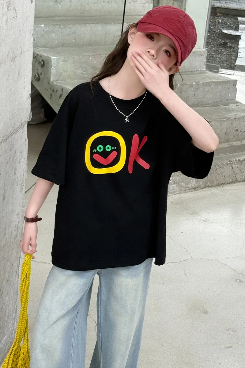 Mädchen T-Shirt Sommer 2026 Schwarz Bedruckt Kurzarm-Oberteil und Weite Jeans Zweiteiliges Set Süße Lässige Kinderkleidung – Detail 3