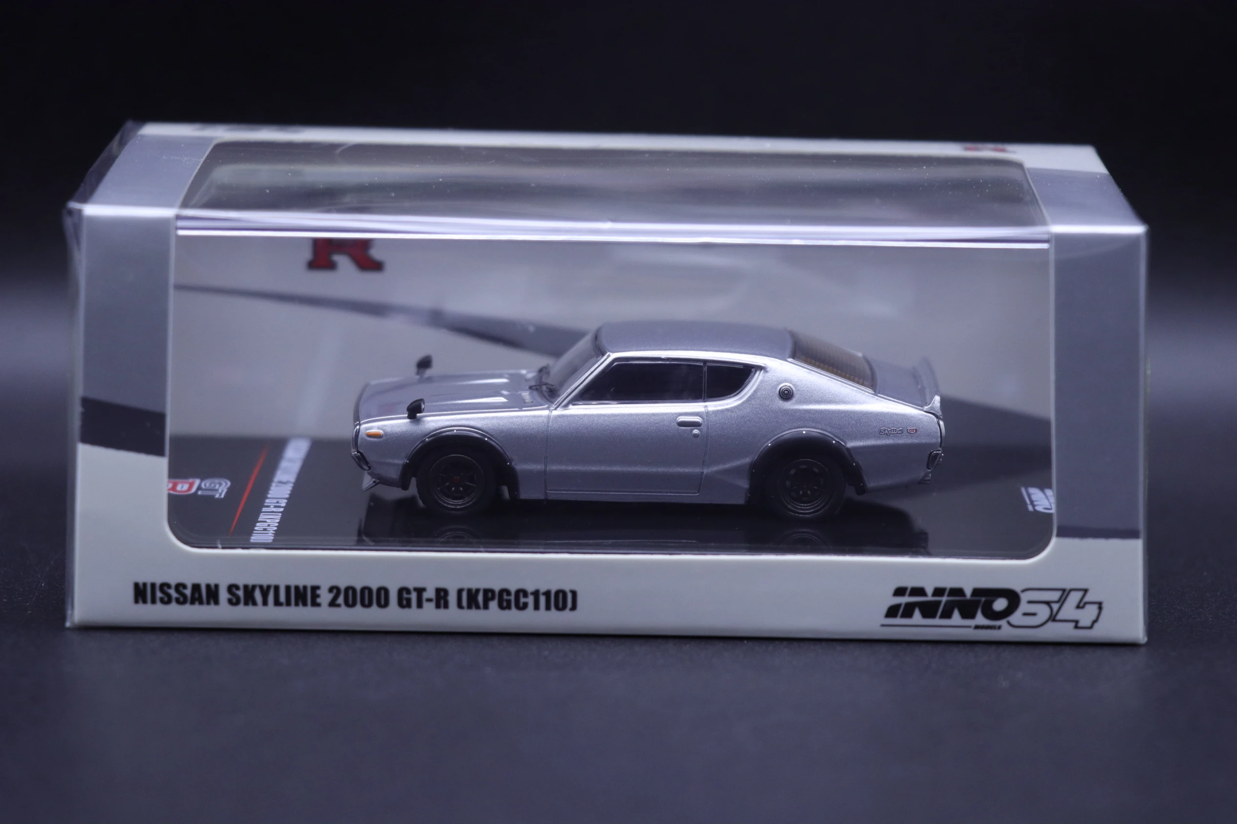 INNO 1/64  NISSAN SKYLINE 2000 GT-R  alloy car model toy