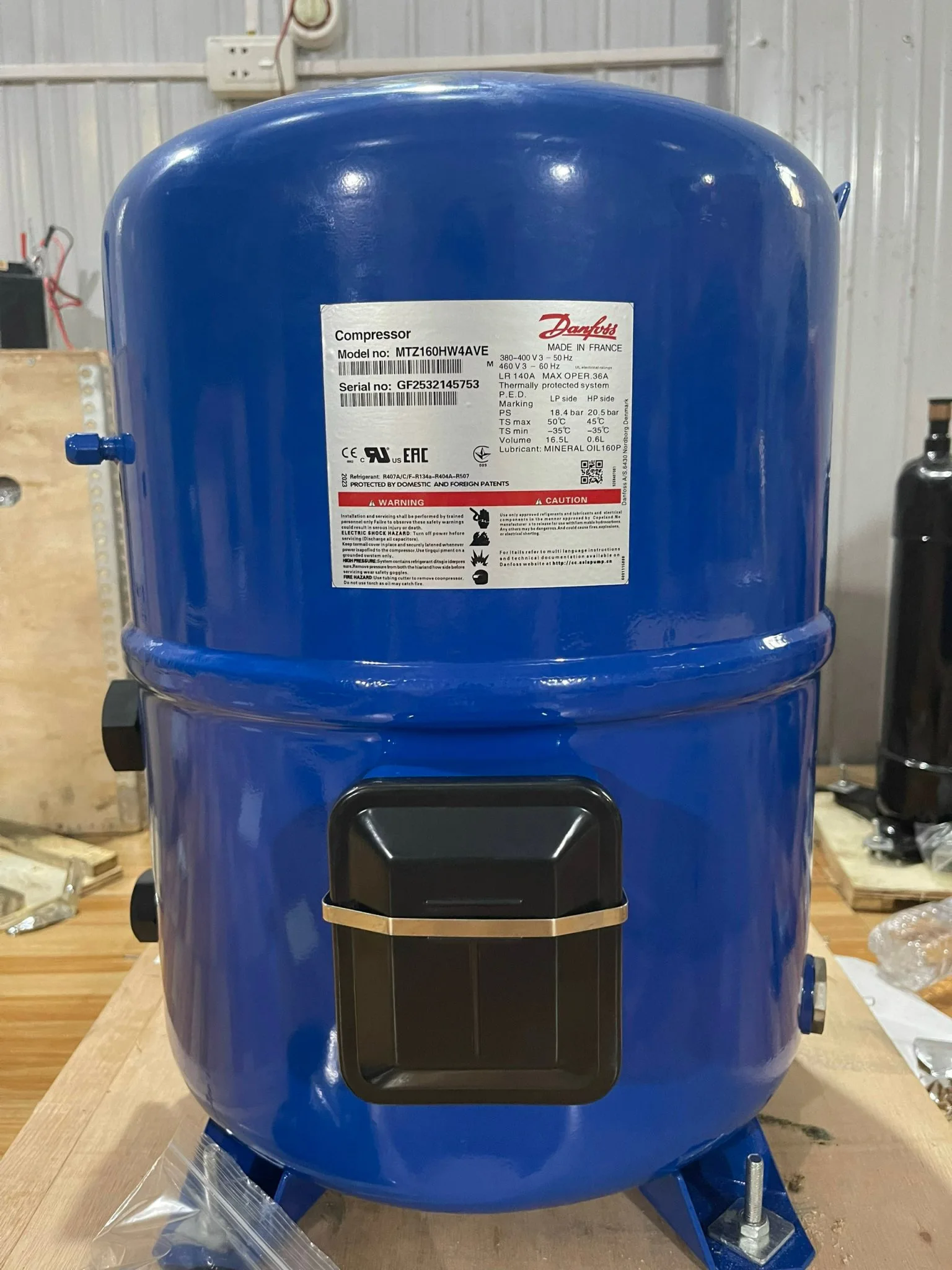 Refrigeration Compressor MTZ80HP4AVE Reciprocating Compressor for Use With R404A, R407C, R134A for Air Conditioning