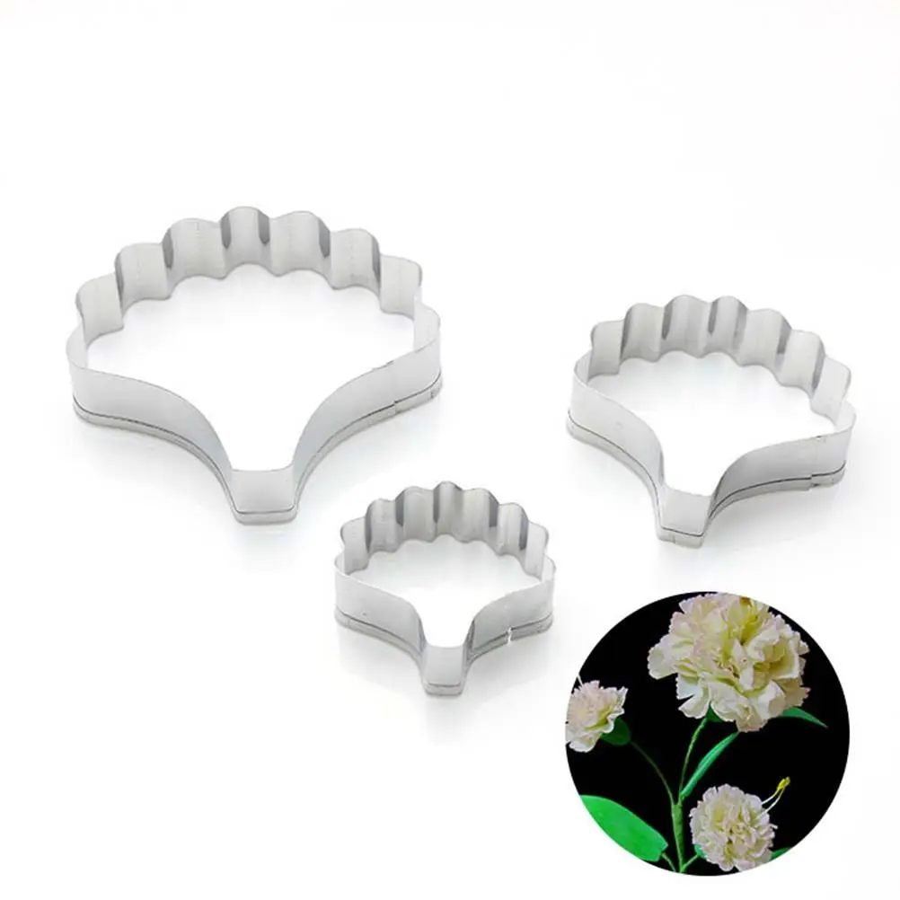 3Pcs Food-Grade Stainless Steel Biscuit Cutter Carnation Petals Shape Anti-Rust Non-Stick for Cookies Cakes Chocolates Mould