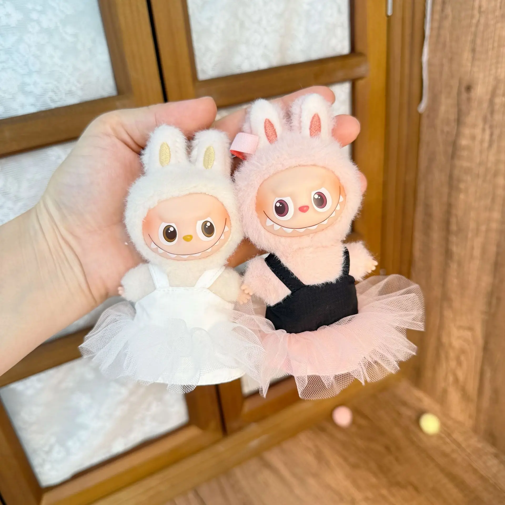 

4th Gen 4.0 Mini LABUBU Doll Outfit Pin For Love Series Overall-Style Tulle Skirt – Sweet Princess Style Doll Clothing