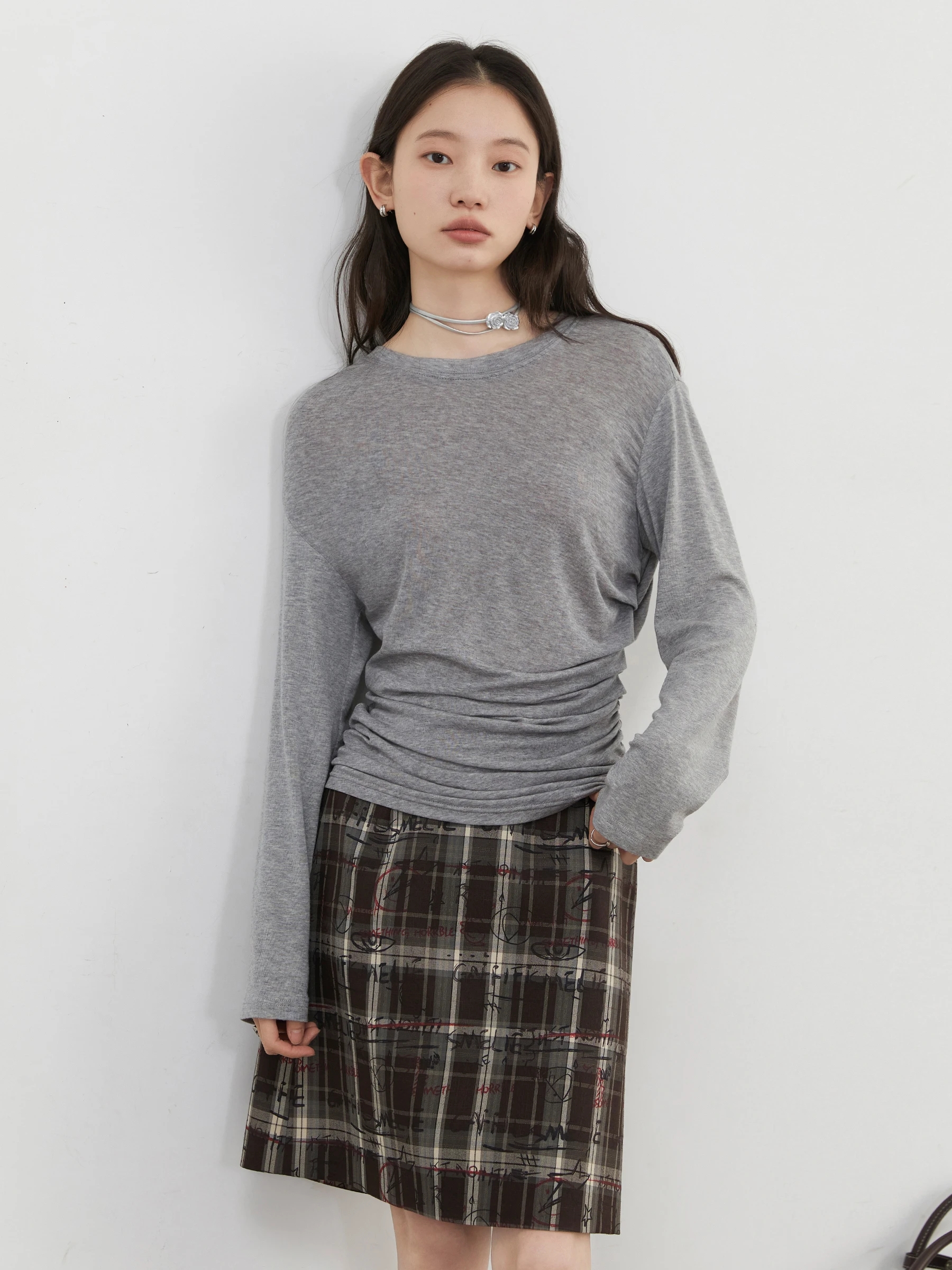 CHIC VEN T-Shirty Damskie Solidne Długie Rękawy Luźne Casualowe Nowe Okrągłe Szyje Plisowane Koszulki Podstawowe Damskie Top Wiosna Lato 2025 — zdjęcie 2