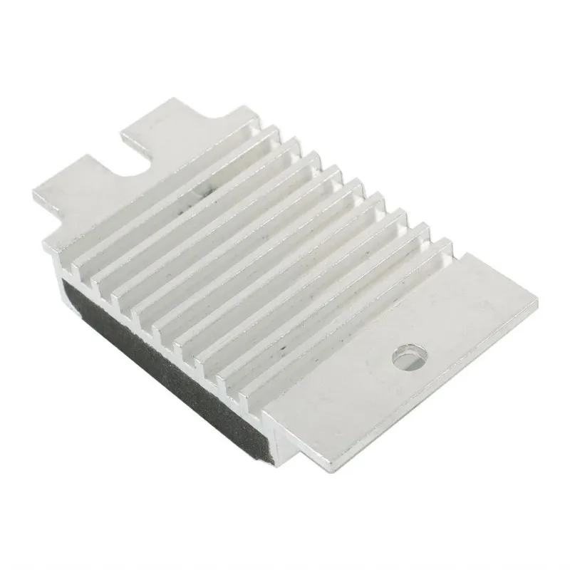 

Voltage Regulator Rectifier 21066-7012 210667012 For 325 335 345 737 757 GT235 GT235E GT245 GX255 Tractor Models