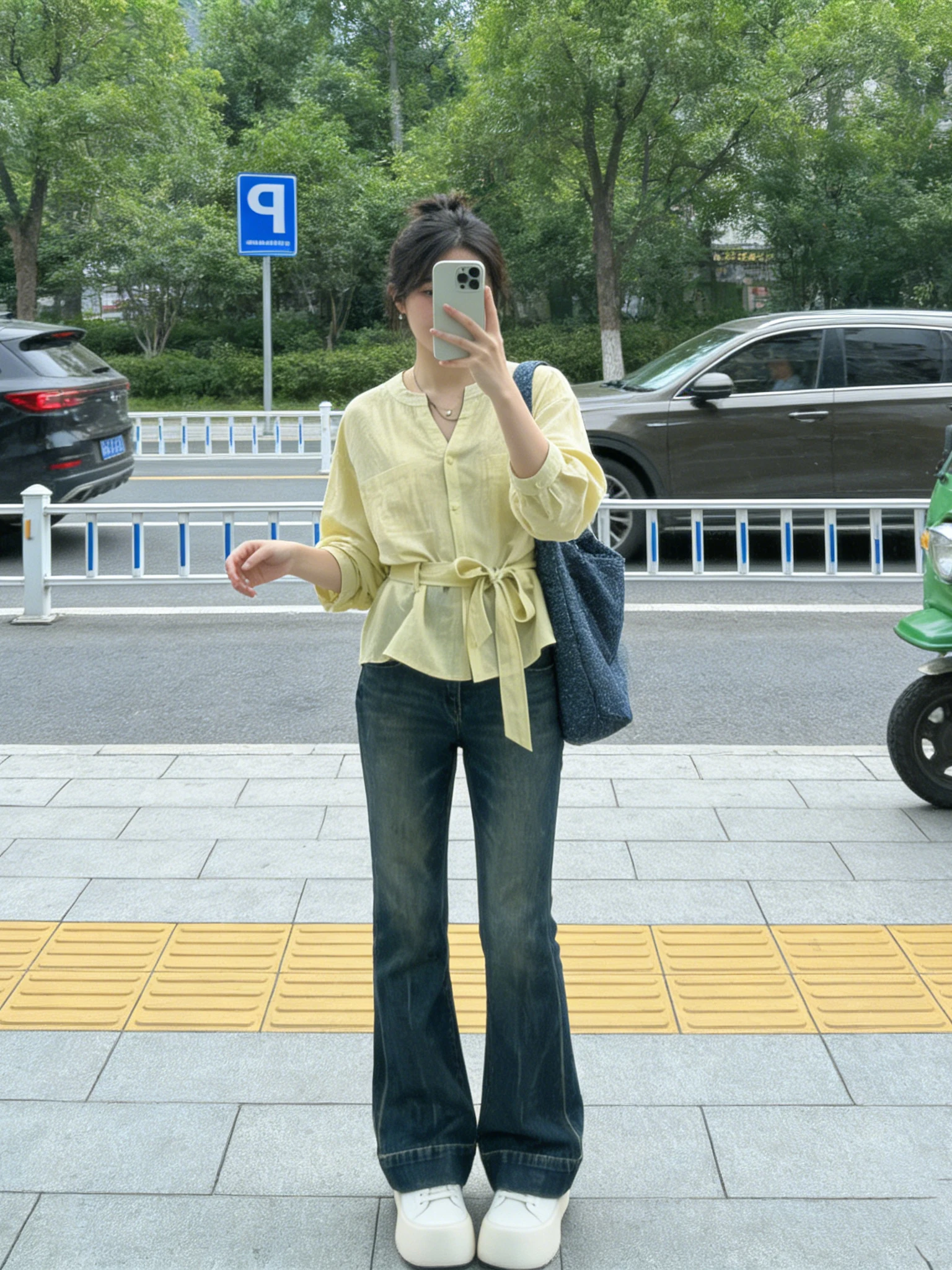 

Elegant Yellow Long Sleeve Shirt Women's Spring 2026 New Style High-End Sensation Anti-aging Sun Protection Blouse Casual Style
