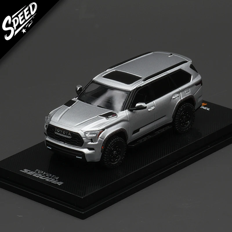 

CM Toyota Sequoia XK80 1:64 TRD Pro серебристо-серый литой под давлением диорама модель автомобиля коллекция игрушек