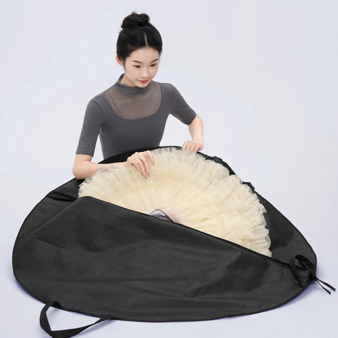 حقيبة تخزين بسحاب أسود للباليه توتو غير منسوجة حقيبة يد مقاومة للماء لأداء الرقص توتو التنانير عربات التي تجرها الدواب حقيبة