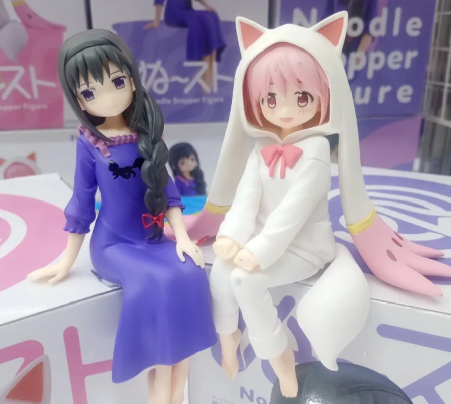 Figura original Furyu Noodle Stopper, disponible en stock. ‌ Puella Magi Madoka Magica, Akemi Homura. ‌ Colección de pijamas de Kaname Madoka.