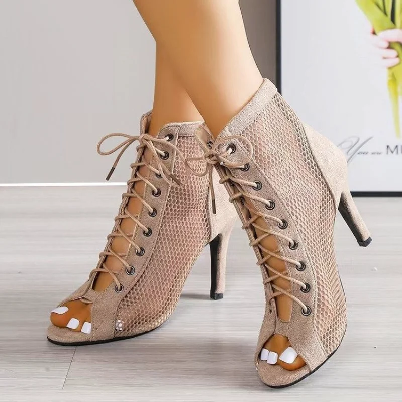 صنادل مماشي للموضة النسائية 2025 شبكة الصليب الدانتيل يصل المفتوحة تو كعب رفيع مثير عالية الكعب شبكة شخصية الصيف الصنادل النسائية الجديدة #6