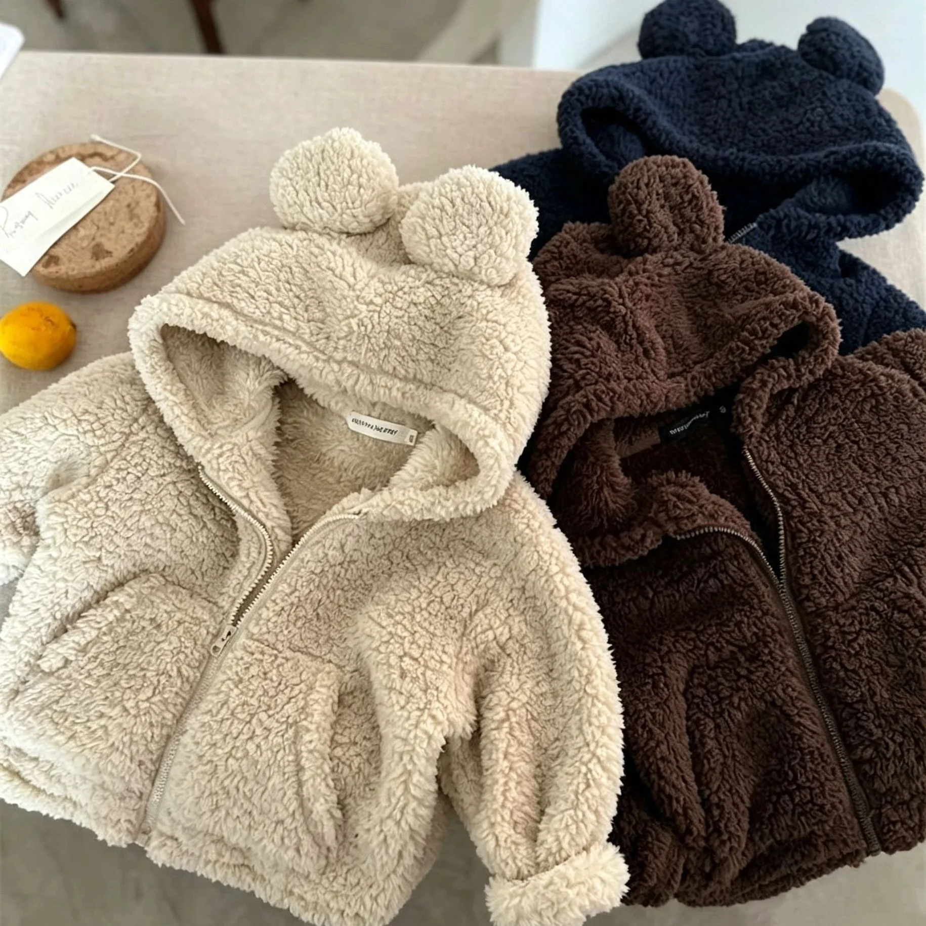Boys' and Girls' Plush Coat 2026 Korean Winter Edition Thickened Baby Lamb Fleece Zipper Coat Ear Hair Sweater