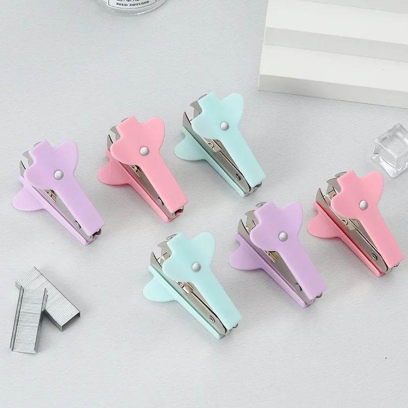 

Macaron Three-color Mini Nail Lifter Plastic Metal Material General Multi-functional Office Supplies Financial Stationery