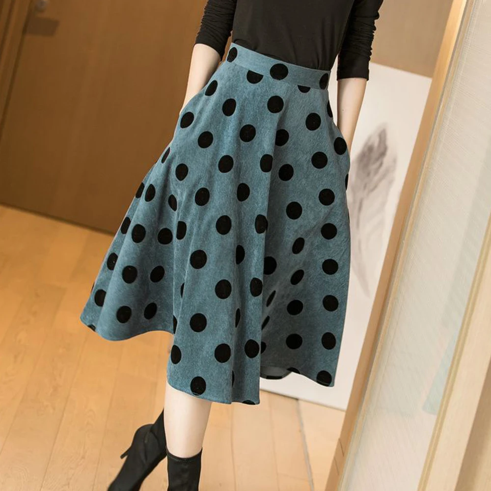 

Spring and Autumn New 2025 Retro Hepburn Wind Polka Dot High Waist Medium and Long Corduroy A-shaped Skirt