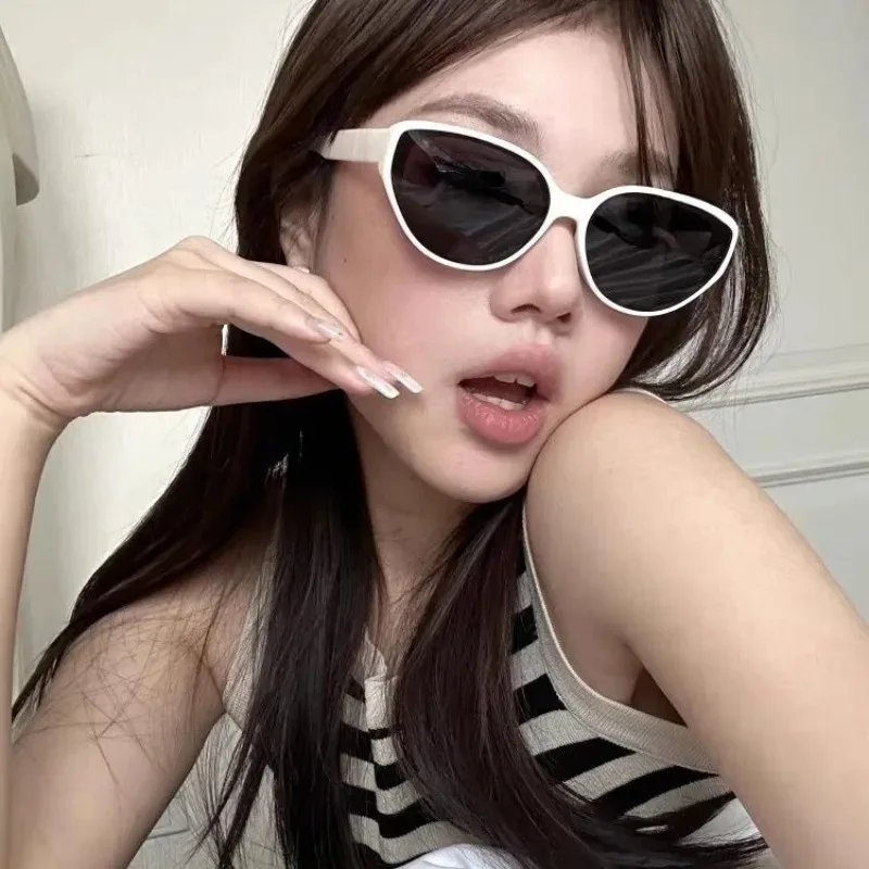 2024 Vintage Cat Eye Sunglasses Woman Luxury Small Triangle Frame Ladies Sun Glasses Female Shades UV400 Trending Eyewear Oculos