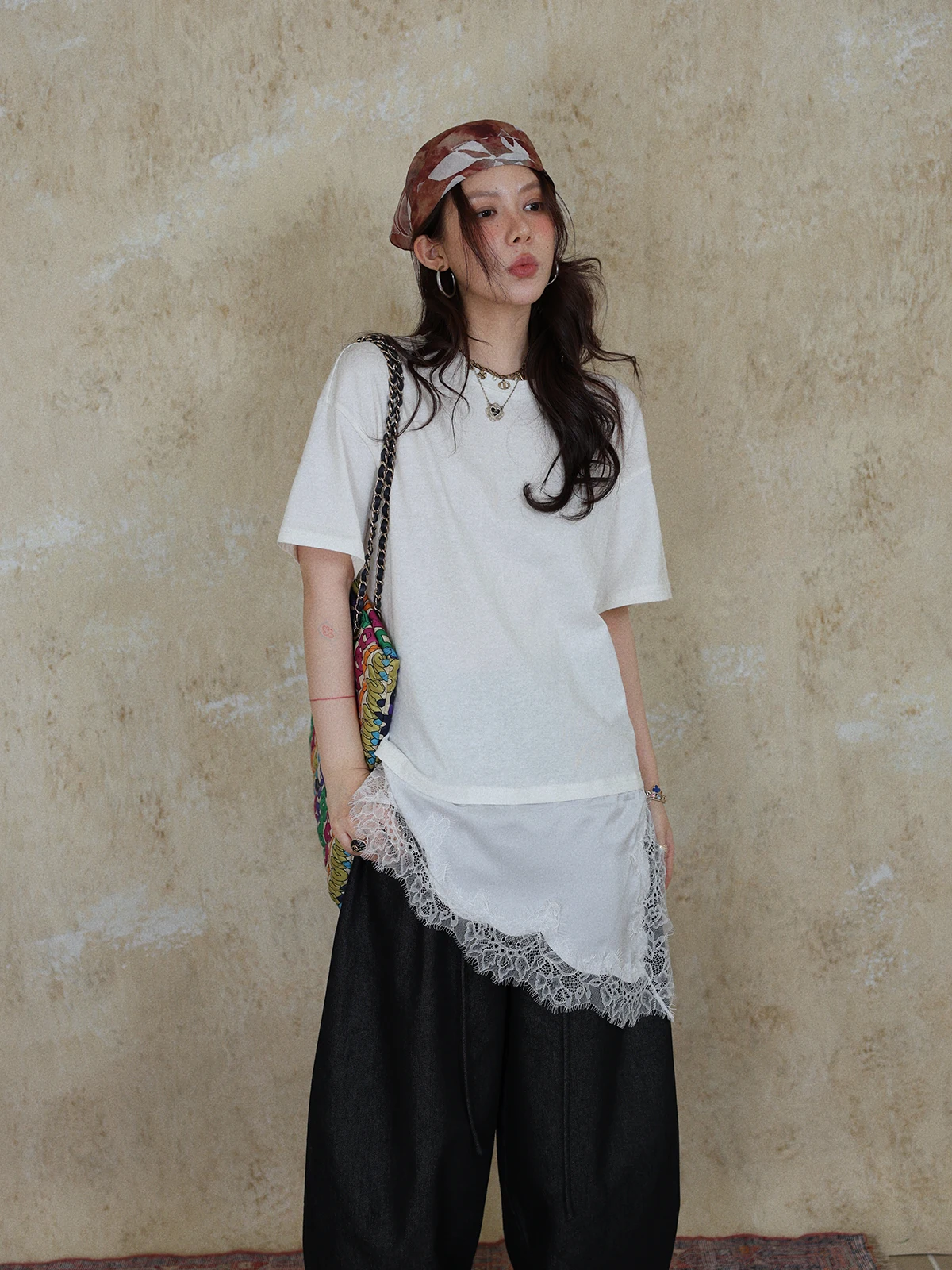 

DR Vintage Versatile Lace Splicing Asymmetrical Thin Short Sleeve T-Shirt Mid-Length Women Draping Slimming Effect Casual Style