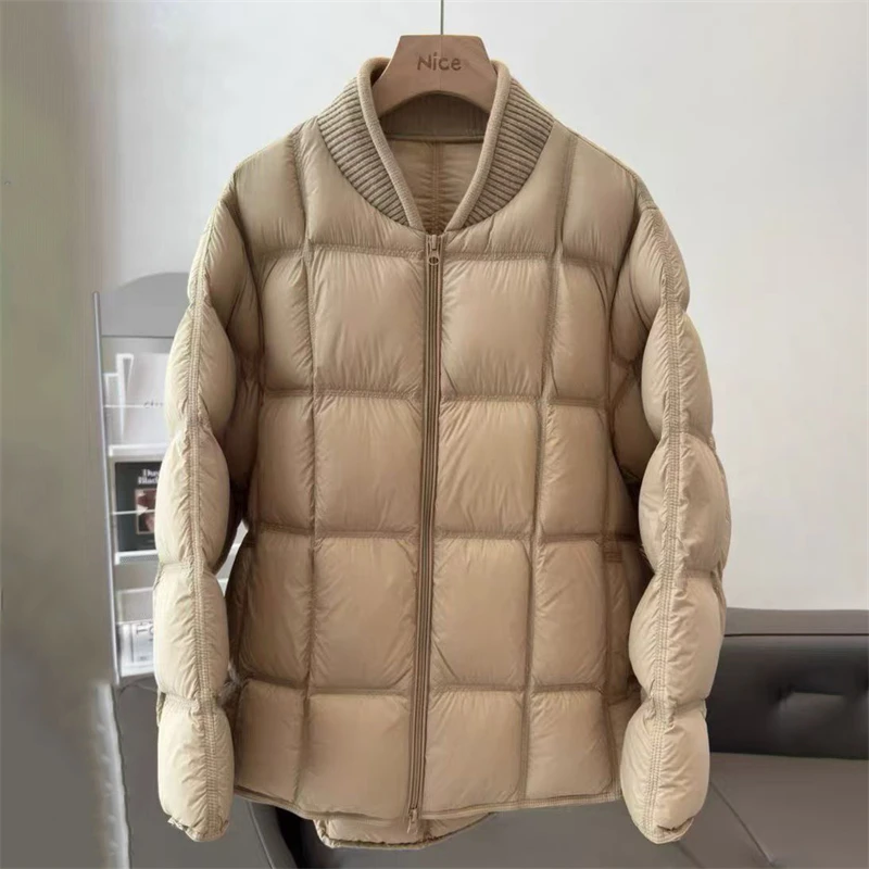 เสื้อแจ็คเก็ตดาวน์หนานุ่มบุขนกำมะหยี่ คอเบสบอล สไตล์วินเทจ Y2K คุณภาพสูง แฟชั่นเรียบง่าย สบายๆ ทรงหลวม รุ่นใหม่สำหรับผู้หญิง ฤดูหนาว 2025