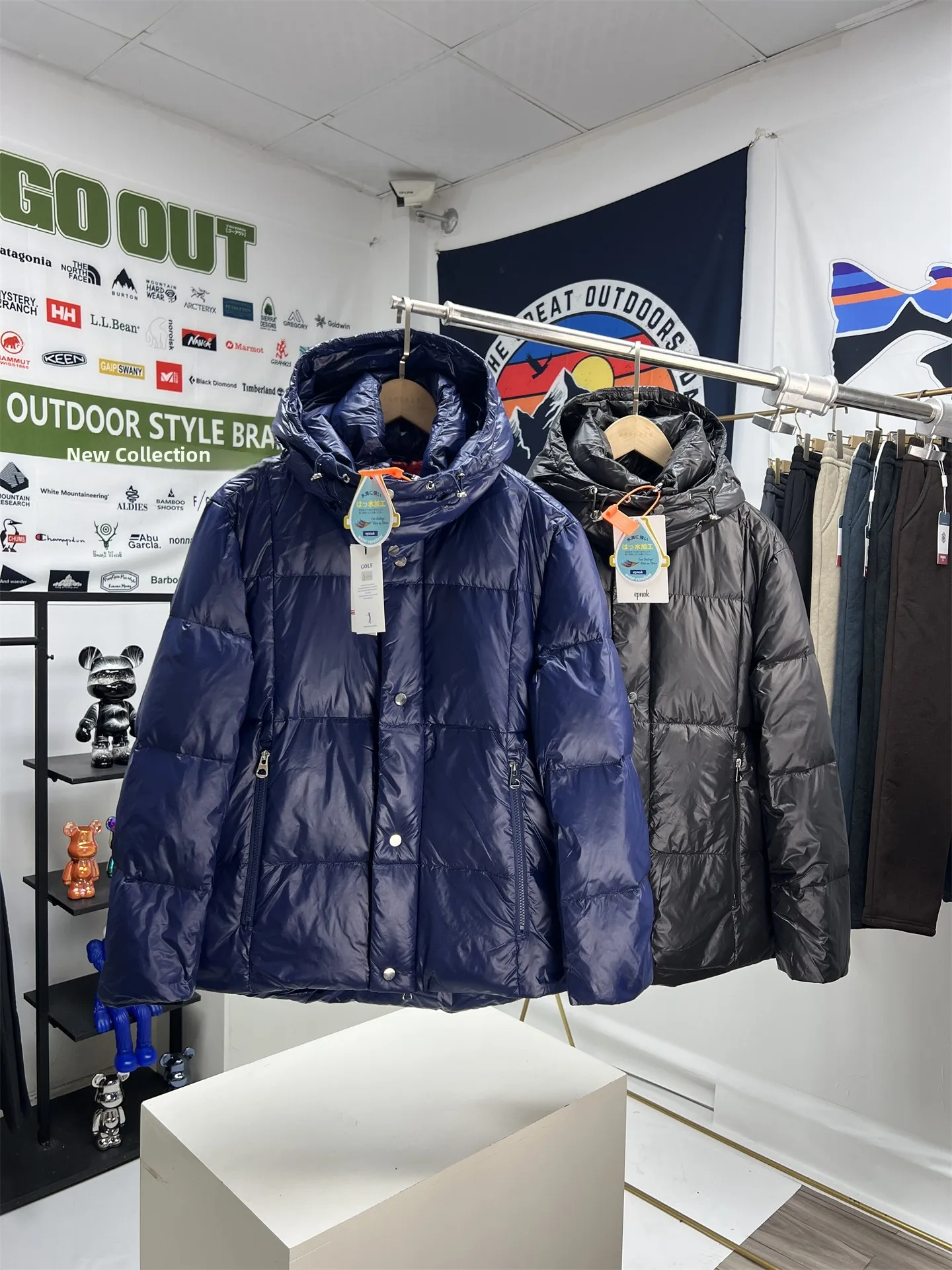 

Gorgeous Outdoor High Puffin 90 Du down Jaet Luminous Surface Warmth Lightweight Versatile Hooded Urban Faion Sle