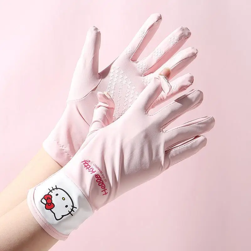 Hello Kitty Ice Silk Sun Protection Gloves—non-slip, lightweight, and breathable—perfect for sun protection while traveling. - view 4