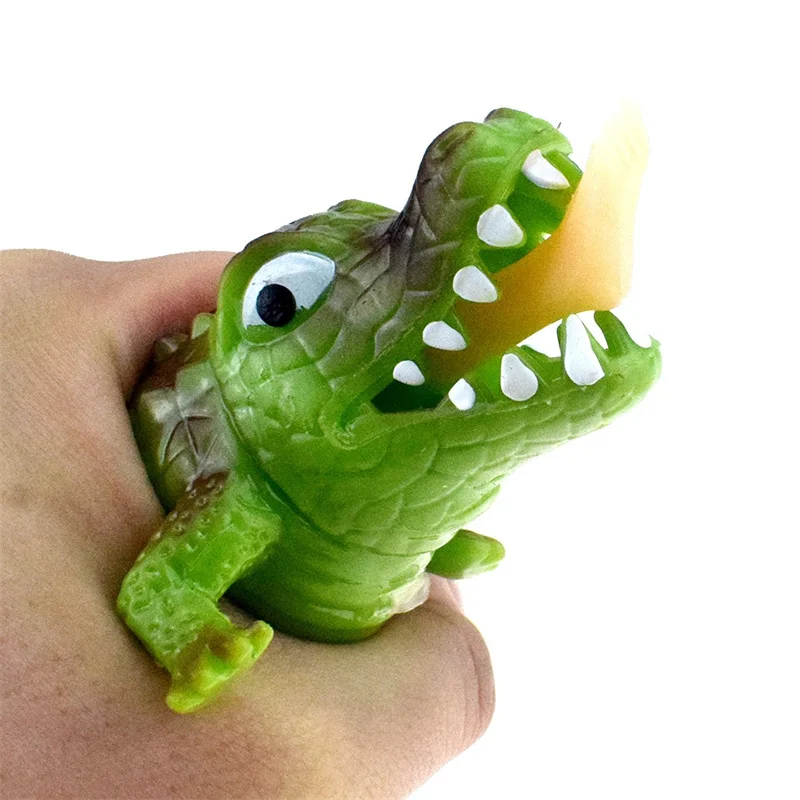 

1Pcs Fun Spoof Spit Foot Spoof Tricky Whole Person Decompression Toy Creative Crocodile Novelty Children's Toys For Kid Gifts