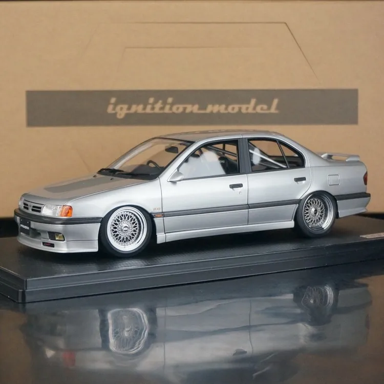 

Масштабная модель автомобиля IG 1:18 Primera BBS Silver JDM, лимитированная серия, из смолы и металла, статическая, подарок
