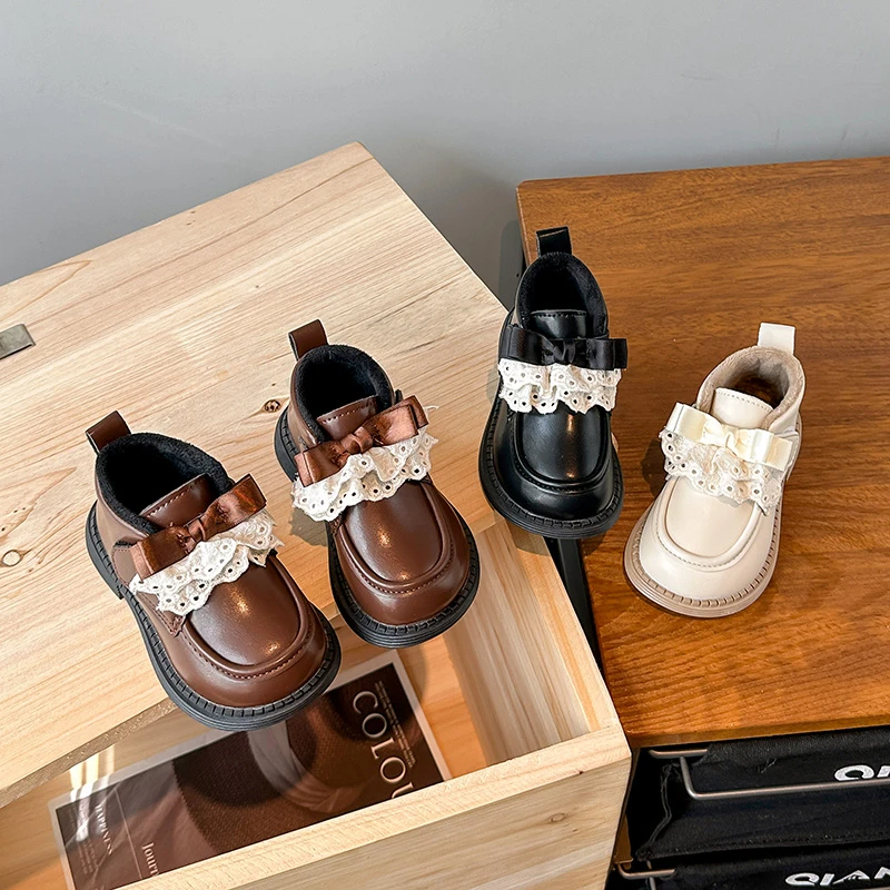 

Туфли на плоской подошве для девочек, милые детские кожаные туфли принцессы на шнуровке, теплая замша, зима 209, новая детская повседневная модная обувь с круглым носком, мягкие