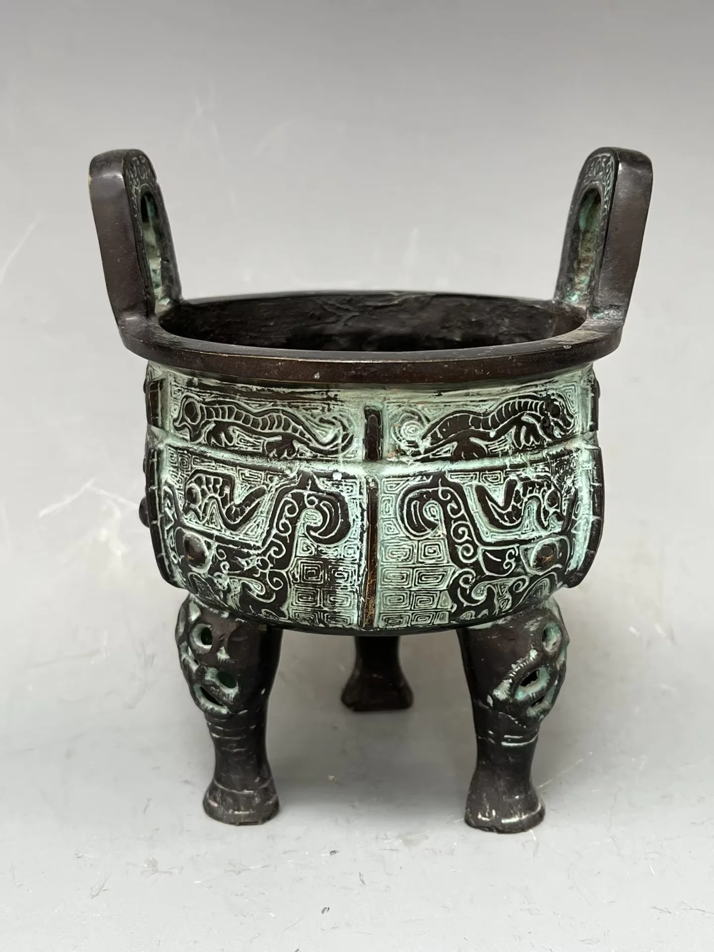 

Design Mini Tibetan Alloy Bronze Incense Burner Incense Burner Buddhist Living Room Supplies Metal Crafts Home Decoration
