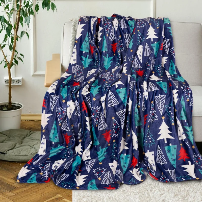 

Happy Christmas, Comfortable Printed Tree Home Decoration Blanket, Super Soft and Ultra Fine Fiber Cover Blanket