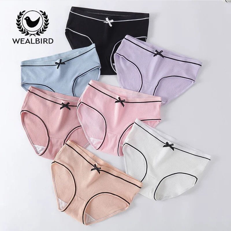 Independent Japanese seamless underwear women's mid-waist lace cotton bottom crotch antibacterial girl briefs