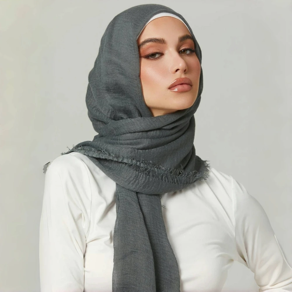 Fashion Crinkled Cotton Tassels Hijab Wrap Muslim Lady Solid Color Foulard Pashmina Good Quality Headscarf Big Size Shawls Scarf