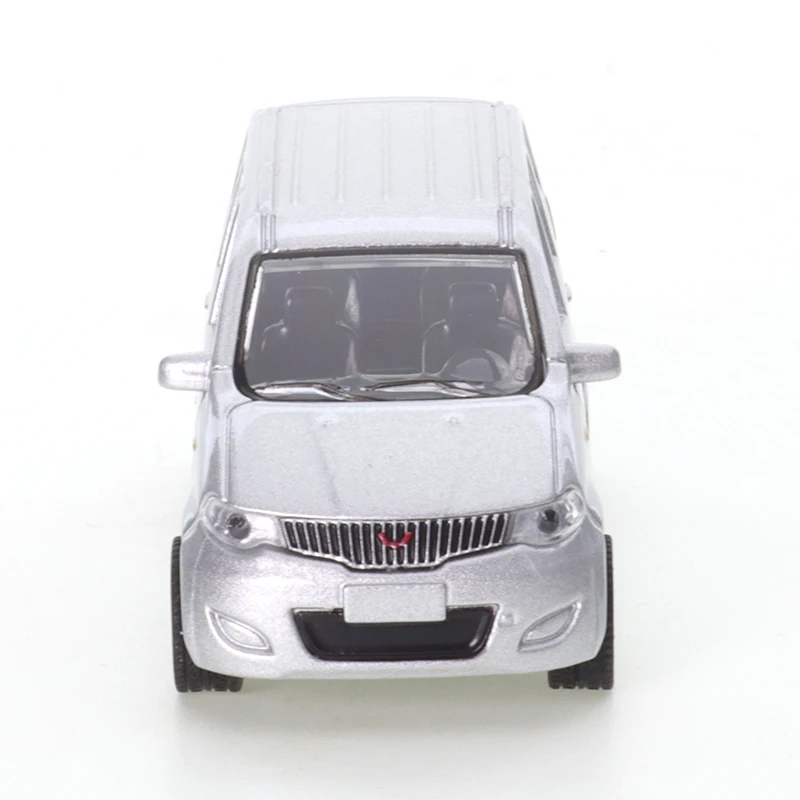 XCARTOYS 1/58 SAIC-GM-WULING Hongguang S1 Cars Alloy Toys Motor Vehicle Diecast Metal Model Kids Xmas Gift Toys for Boys