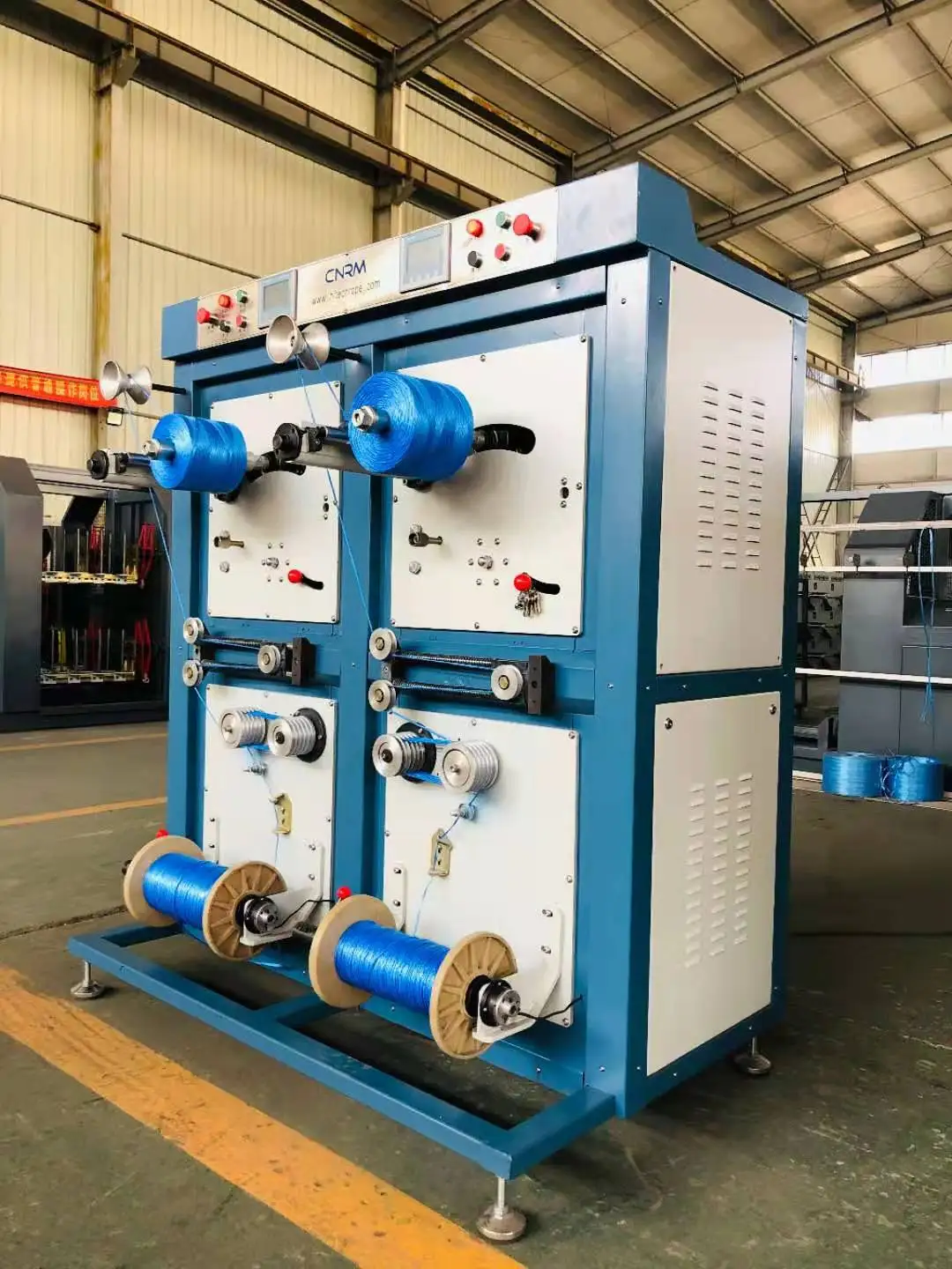 Macchina per riavvolgimento di spago per balle in rafia agricola con pellicola divisa in polipropilene fibrillato 2025PP