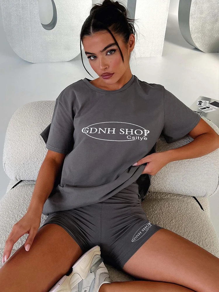 غريب سنور بدلة رياضية غير رسمية المرأة 2 قطعة مجموعة إلكتروني طباعة اليومية الكلاسيكية بلوزات مستديرة العنق + شورتات الدراجة بسيطة مطابقة الشارع الشهير البدلة